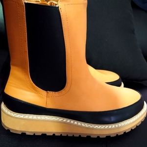 Women's Cambria Chelsea Boots